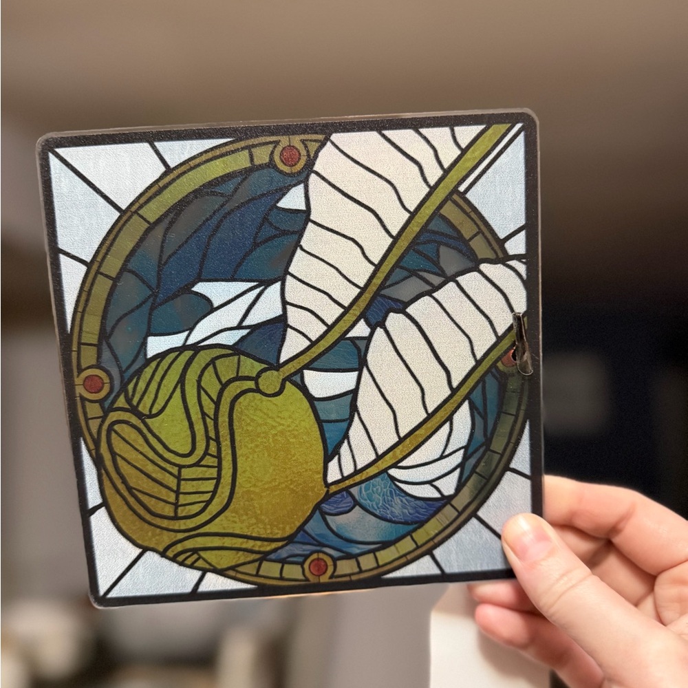 Harry Potter unique Sun catcher with Golden Snitch - Picture 2 of 2